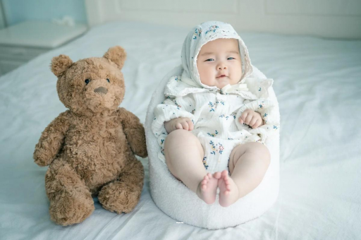 秦皇岛宝宝多大可以喝纯牛奶